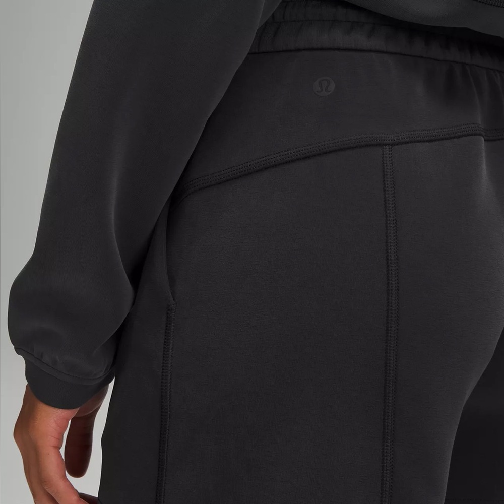 Softstreme High-Rise Short 4" - Size 12 - EUC - Picture 7 of 10